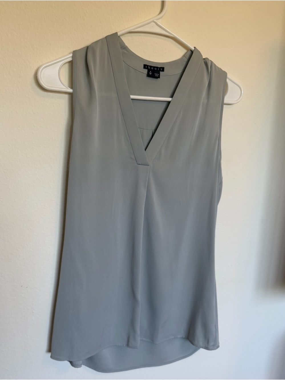 Theory gray silk top